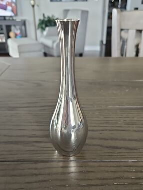 Sleek Metallic Bud Vase - Silver Home Accent